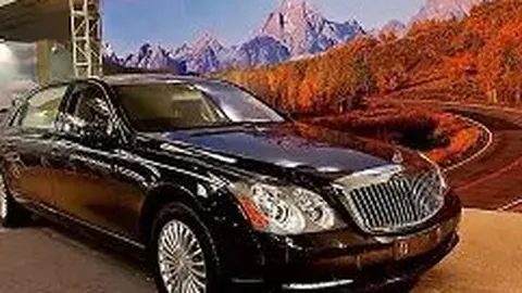 拜仁慕尼黑官方确认：伊藤洋辉遭遇跖骨骨折